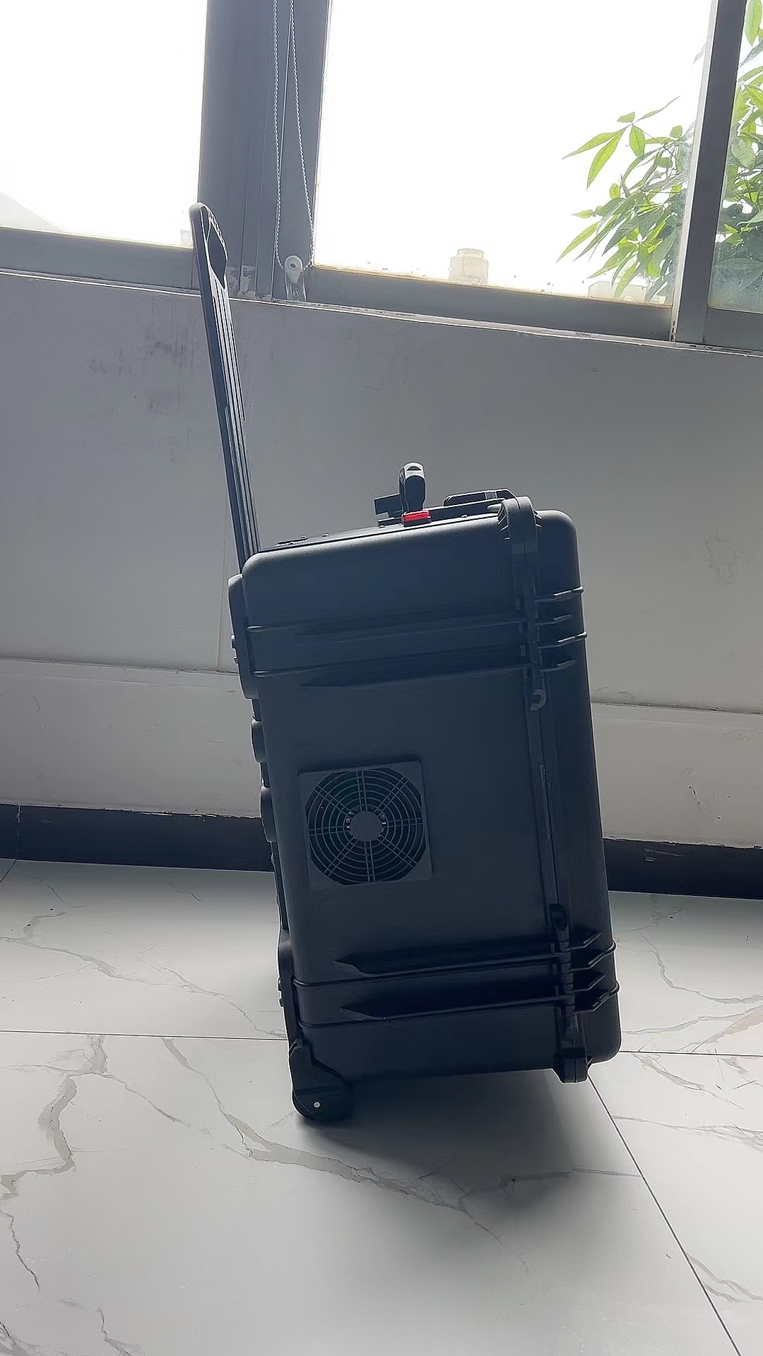 额济纳手拉箱型移动通信干扰器